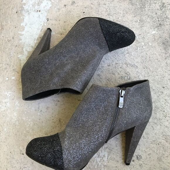 Vince glitter booties   - Picture 1 of 4